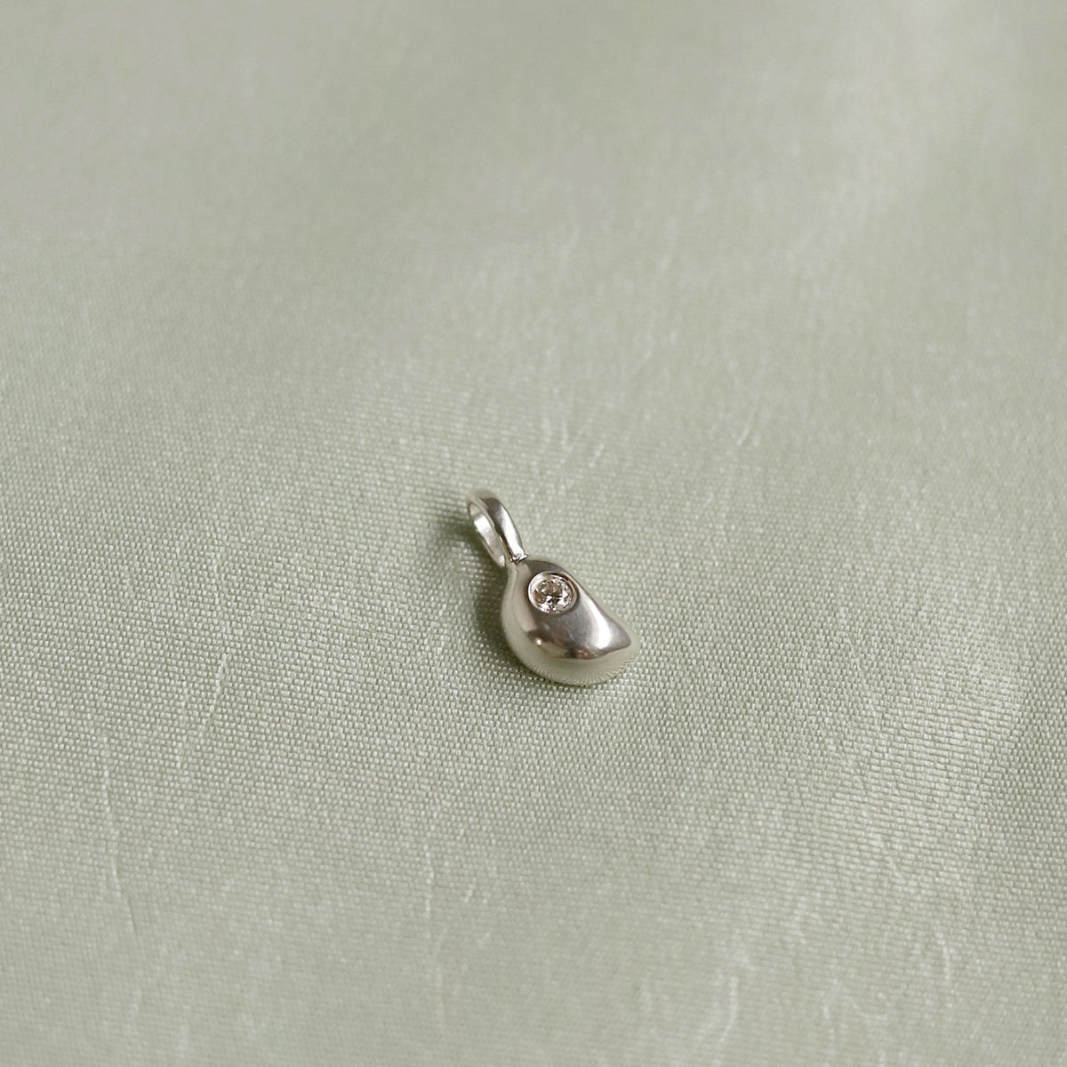 swim charm SV(Apr)